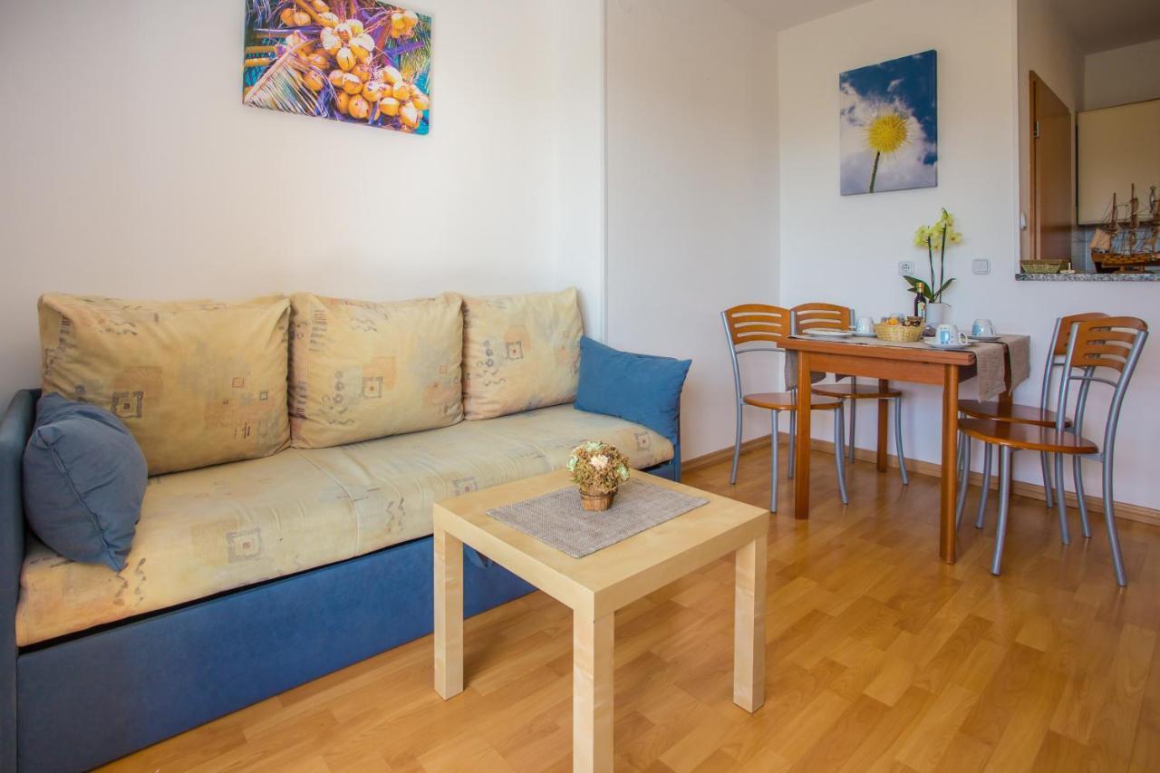 Apartman Vlado Apartment Vrsar Exterior photo