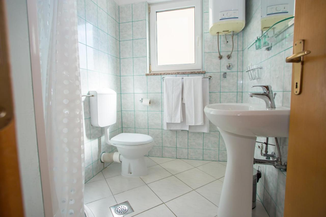 Apartman Vlado Apartment Vrsar Exterior photo